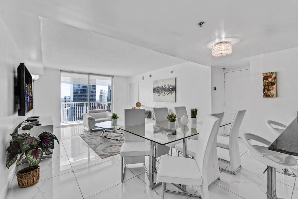 Apartamento Stylish 2bed 2bath Over Brickell Skyline With Free Parking Miami